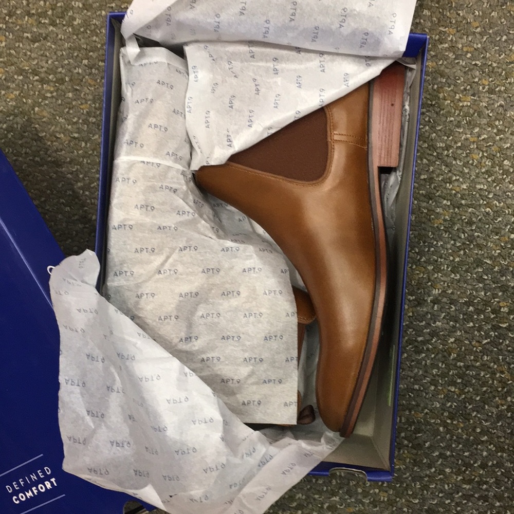 Apt. 9 Edgewood Chelsea Boots New Cognac - Picture 6 of 6